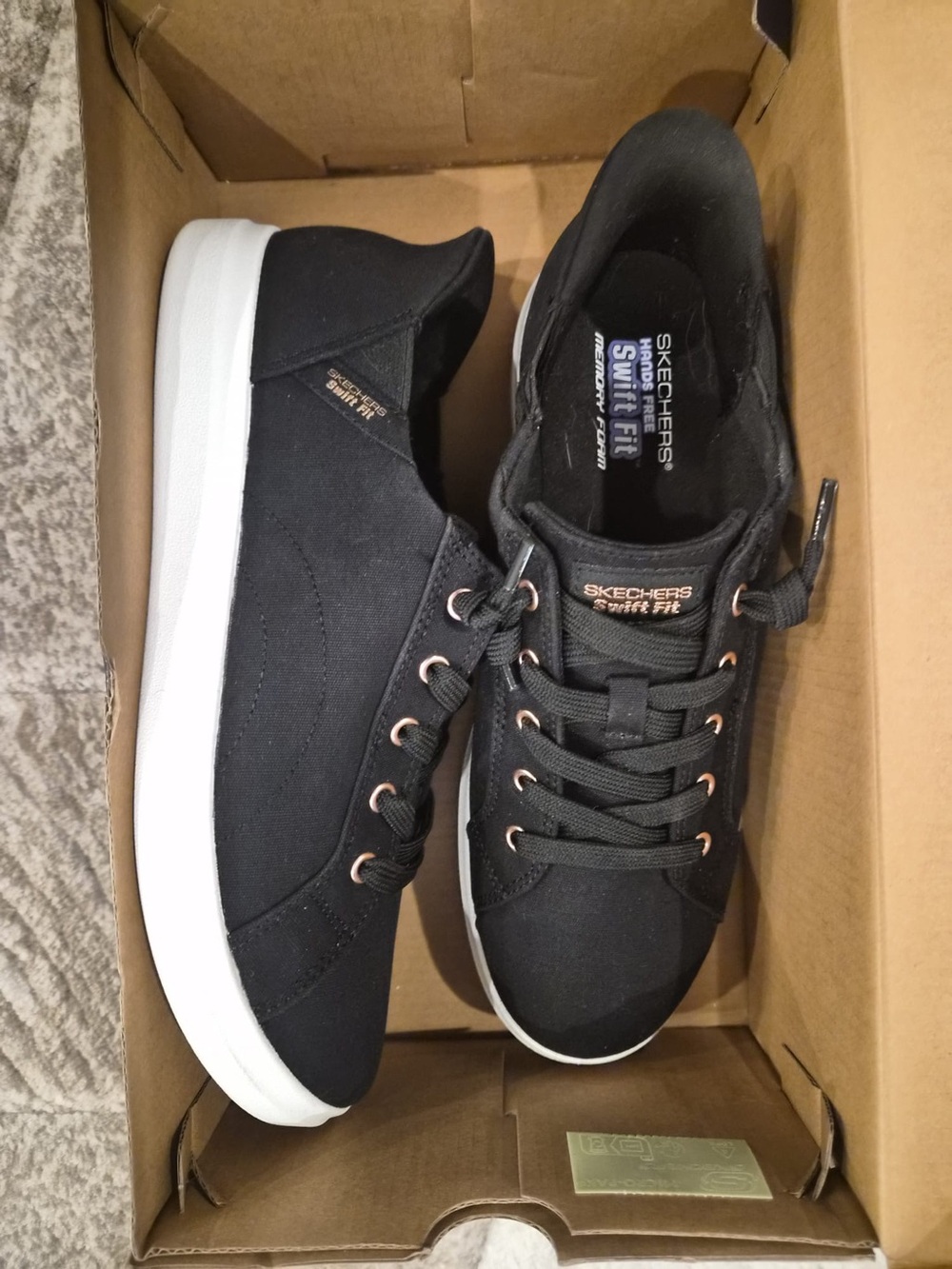 Skechers Women's Slip-Ins Sneaker (Size 9) – Black/Rose Gold - New (Tried on)